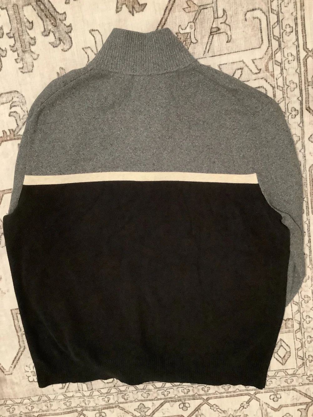 Men's Half-Zip Colorblock Sweater - Gray/Black
